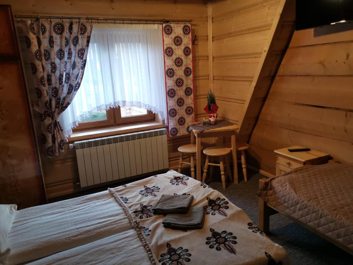 Pokoje Goscinne Pod Limbami Ciche Małe エクステリア 写真