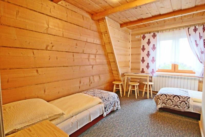 Pokoje Goscinne Pod Limbami Ciche Małe エクステリア 写真